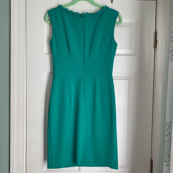 Emerald Green Dress - Picture 3 of 4
